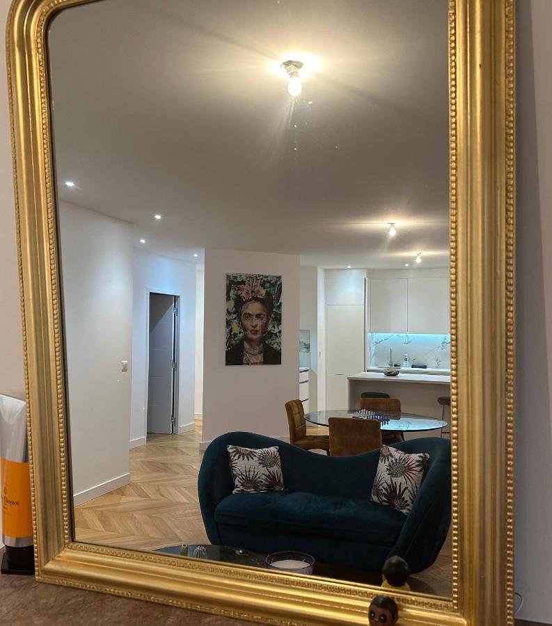 Bel Appartement Avec Parking Au Coeur De Reims Exterior photo